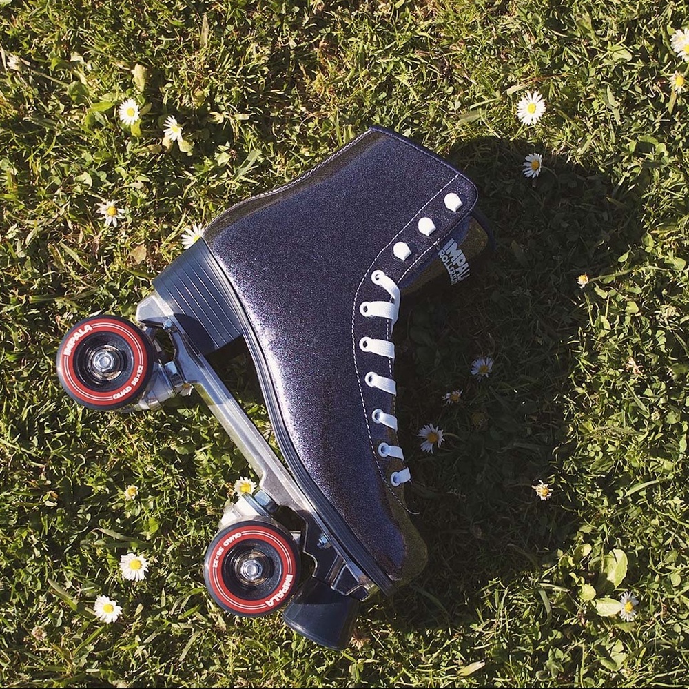 BRAND NEW IMPALA MIDNIGHT SIZE 8 ROLLER SKATES